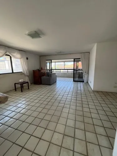 Apartamento para Venda em João Pessoa, Jardim Oceania, 4 dormitórios, 4 suítes, 5 banheiro