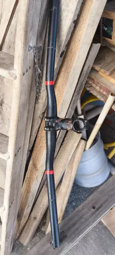 Guidão 690mm + Mesa 80mm 7+- (tudo Em Alumínio ) (Usado)