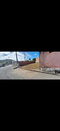 Tereno no centro de Carmópolis 