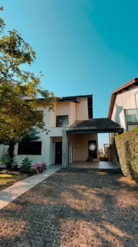 Casa com 3 quartos à venda, 320 m² por R$ 2.200.000 - Parque Residencial Itapeti - Mogi da