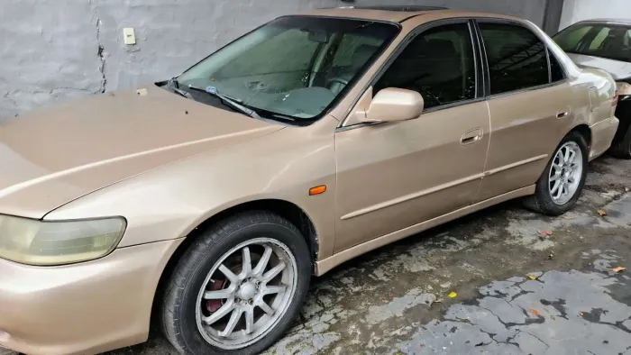 Honda Accord Sedan EXR 2001