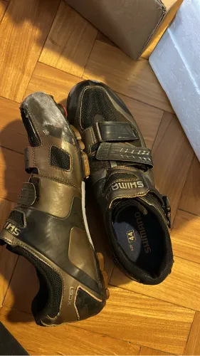 Sapatilha pedal shimano