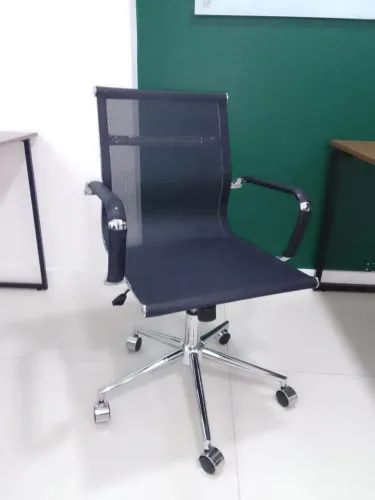 Cadeira de escritório Mobly
