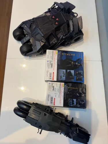 Batman catwoman batmoto e tumbler SHF MCfarlane 1/12