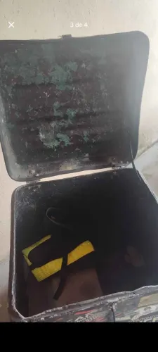 Baú de fibra 90 litros 