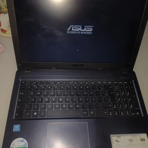 Vendo Notebook da Asus