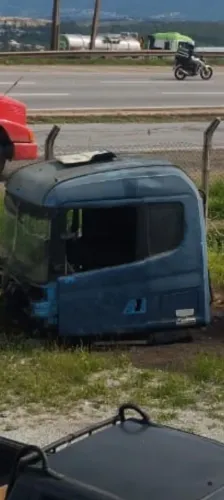Cabine scania bicudo T124.
