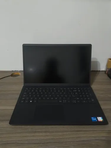 Dell Inspiron 15 3520, Intel core i5