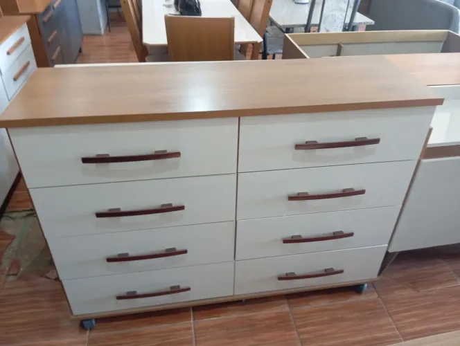 Cômoda nova em oferta 