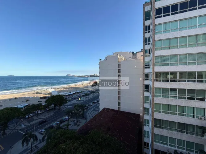 Apartamento com 1 dormitório para alugar, 70 m² por R$ 7.326,00/mês - Copacabana - Rio de
