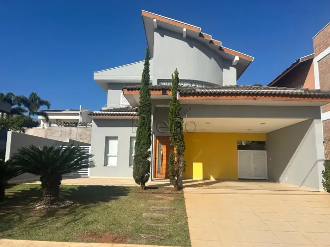 Sobrado à venda em Campinas, Swiss Park, com 4 quartos, sendo 2 suítes, área gourmet e pis