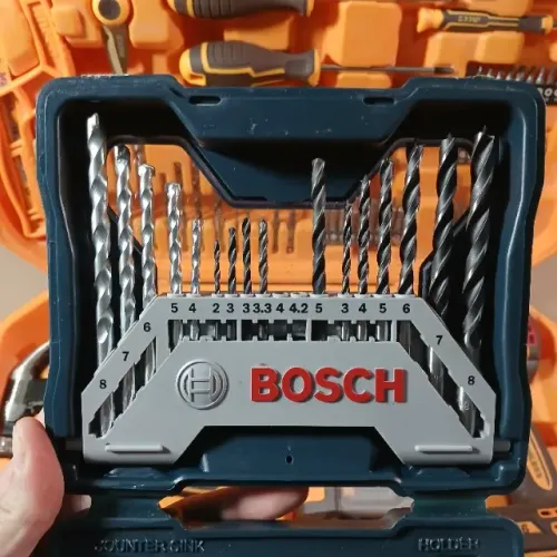 Kit Furadeira Parafusadeira Ingco 20V + Brocas Bosch