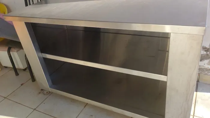 MESA DE INOX SEMINOVA 