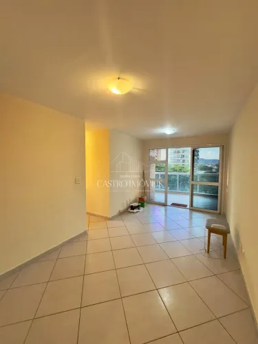 Apartamento de 3 quartos - 78m² - Condomínio Villa de Spanha - Rua aroazes - Barra Olímpic