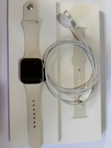 APPLE WATCH SE 3 40MM ESTELAR