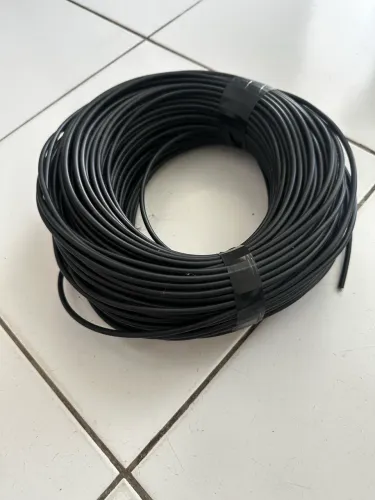 Cabo alta tensão cerca elétrica
