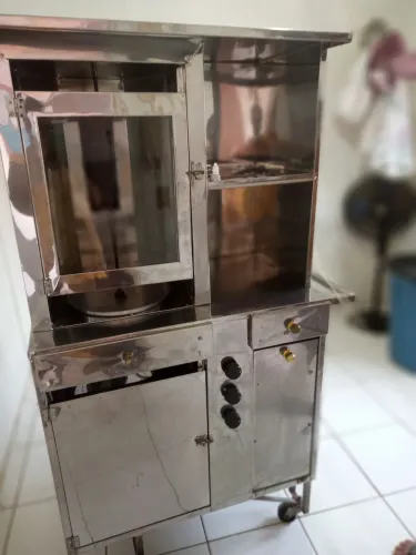 Vendo um carrinho de churrasco grego
