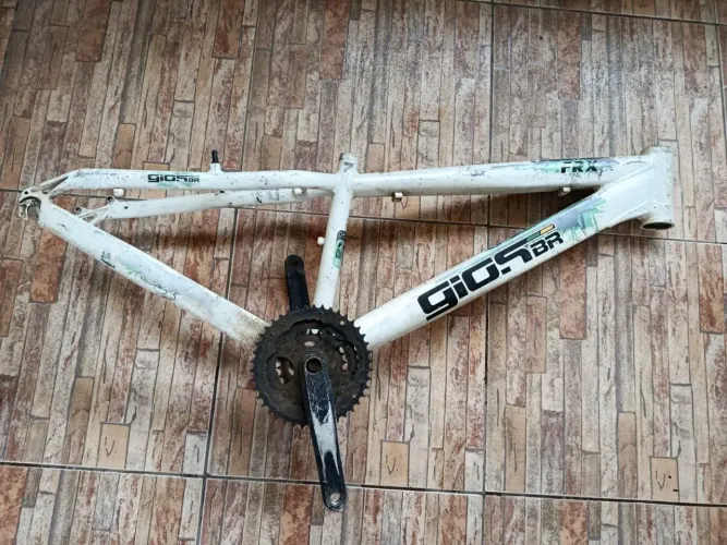 QUADRO GIOS BR FRX BRANCO