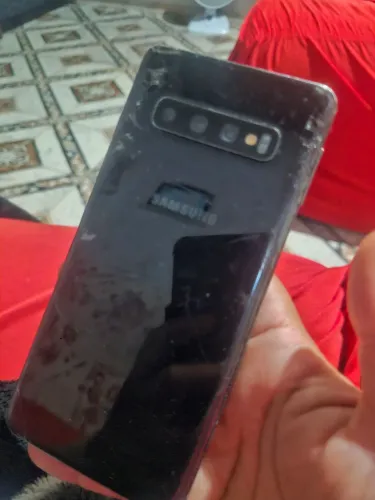 Samsung S10