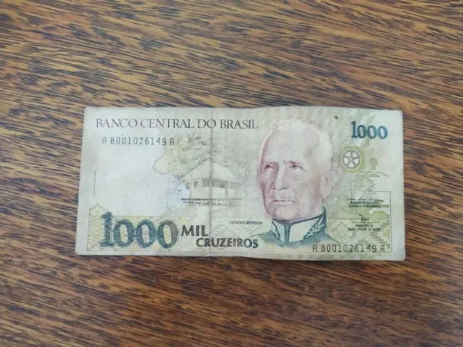 Nota Antiga De Mil Cruzeiros
