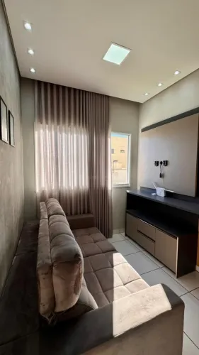 Oportunidade de locação no Ed. Golden Ville, apartamento conta com;