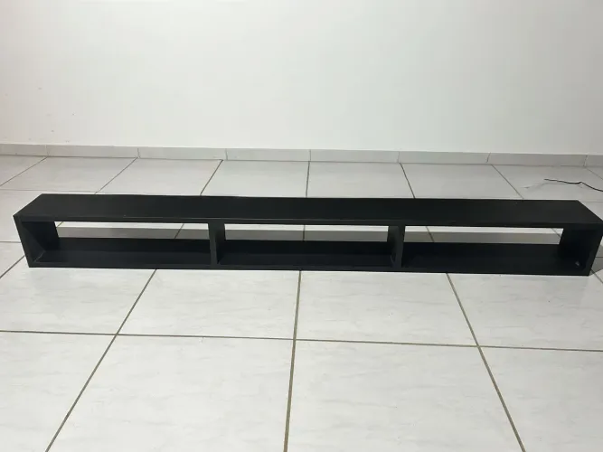 Nincho de parede preto