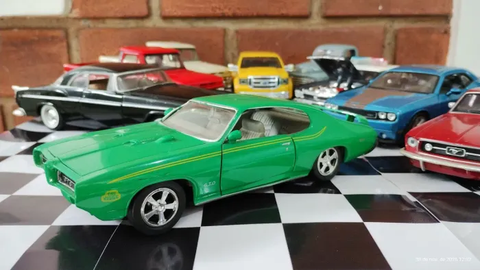 Miniatura Pontiac Judge GTO 1969