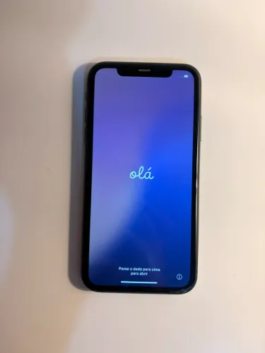 iPhone 11 Preto - 64GB