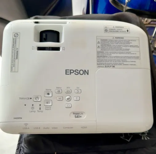 Vendo Projetor Epson 1900$