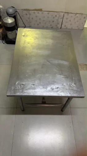 Mesa de Apoio em Inox para Chapa ou Charbroiler Industrial