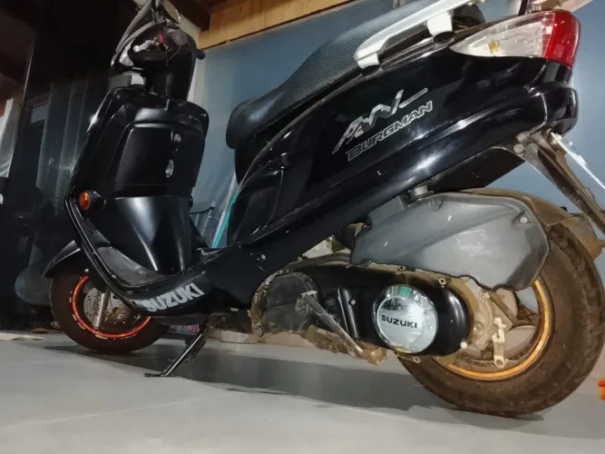 Suzuki pouco rodada