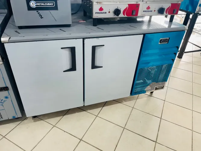 MB Balcão de servico refrigerado 1.50 Venâncio