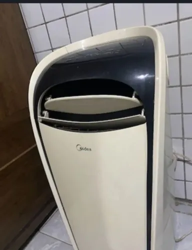 Ar condicionado portátil Mideia perfeito 