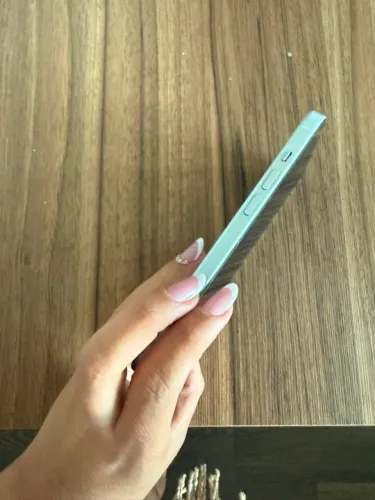 iPhone 15 256 bb