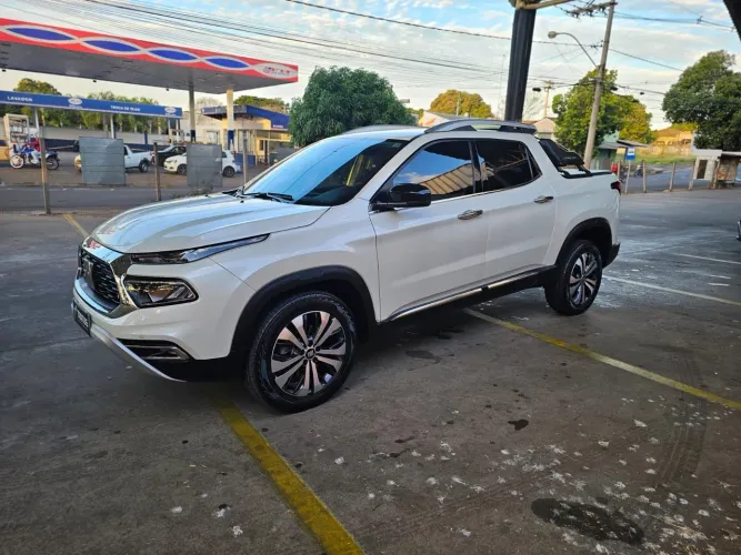 Fiat Toro Volcano 2.0 16V 4X4 TB Diesel Aut. 2025