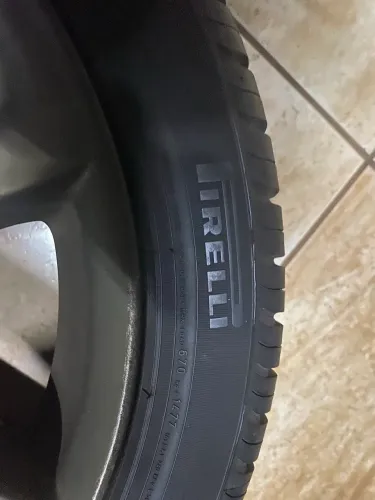 Pneus Pirelli Phanton 225/45 R17