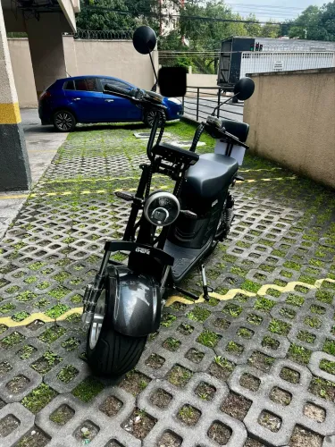 Scooter Elétrica X12 1000W - Zero Uso, Alta Potência
