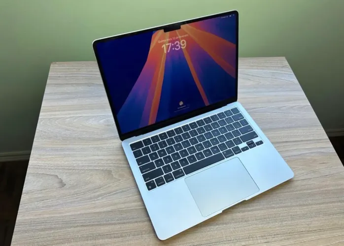 MacBook M2 512gb
