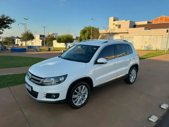 Volkswagen Tiguan 2.0 TSI 16V 200cv Tiptronic 5P 2013