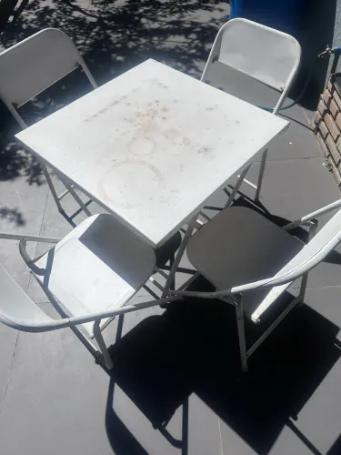 MESA DOBRÁVEL COM 4 Cadeira De Aço.