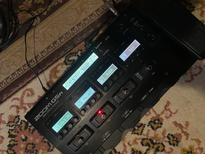 Pedaleira zoom G5n 