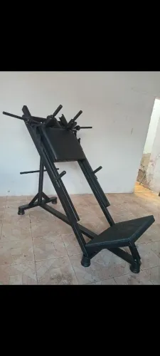 Vendo equipamentos de academia