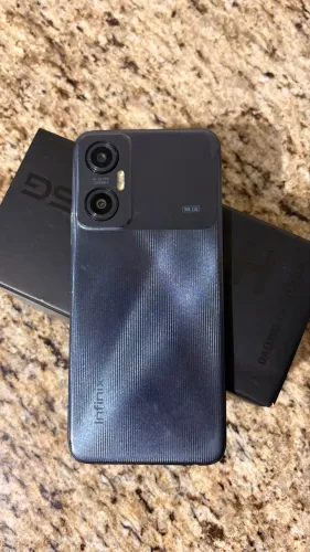 Infinix Hot 20 5G - 128 GB - Preto