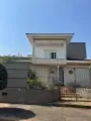 Imóvel para aluguel possui 450 metros quadrados com 4 quartos em Jardim das Américas - Cui