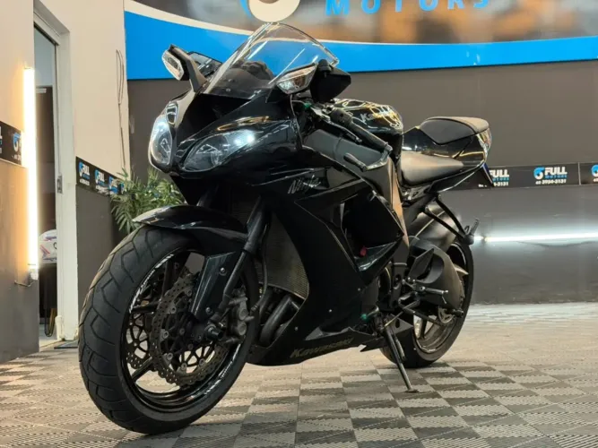 Kawasaki Ninja zx-10 2010