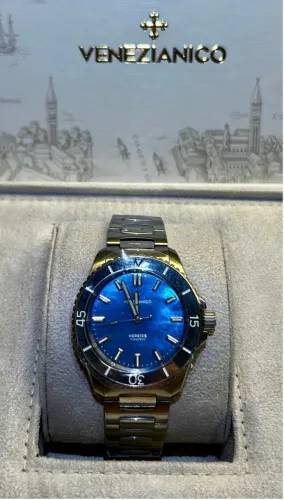 Relógio VENEZIANICO NEREIDE TUNGSTÊNIO AZUL MADREPÉROLA (39mm)