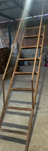 Escada de ferro