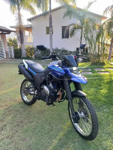 Lander 250c conected , abs, estado de zero 