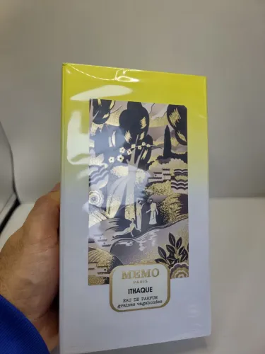 Perfume Ithaque de Memo Paris