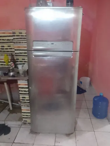 Geladeira em ótimo estado